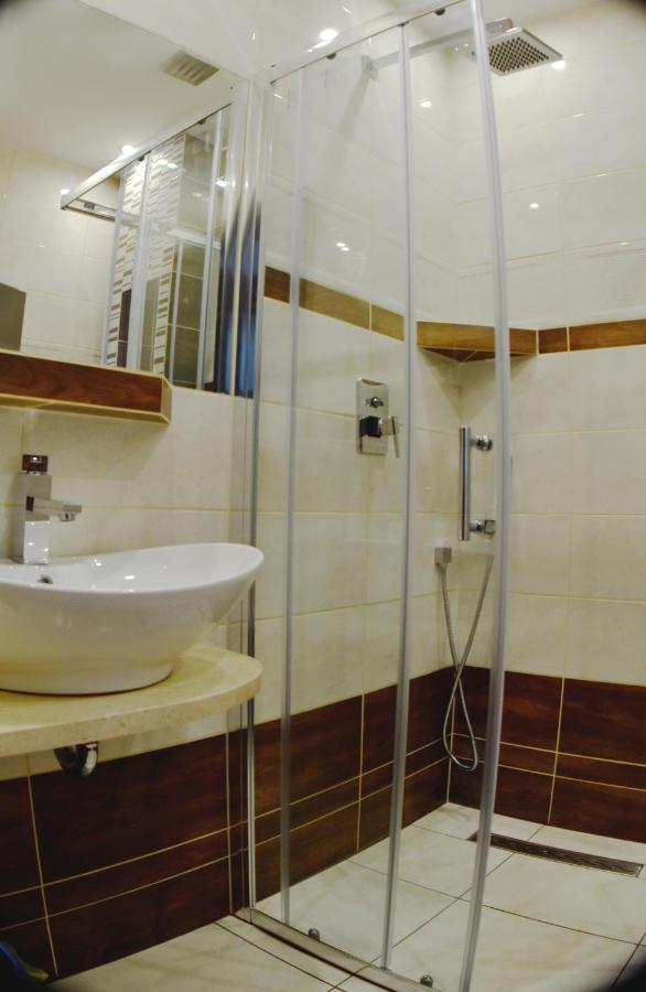 Bed and Breakfast Zakotwiczeni Рева Экстерьер фото